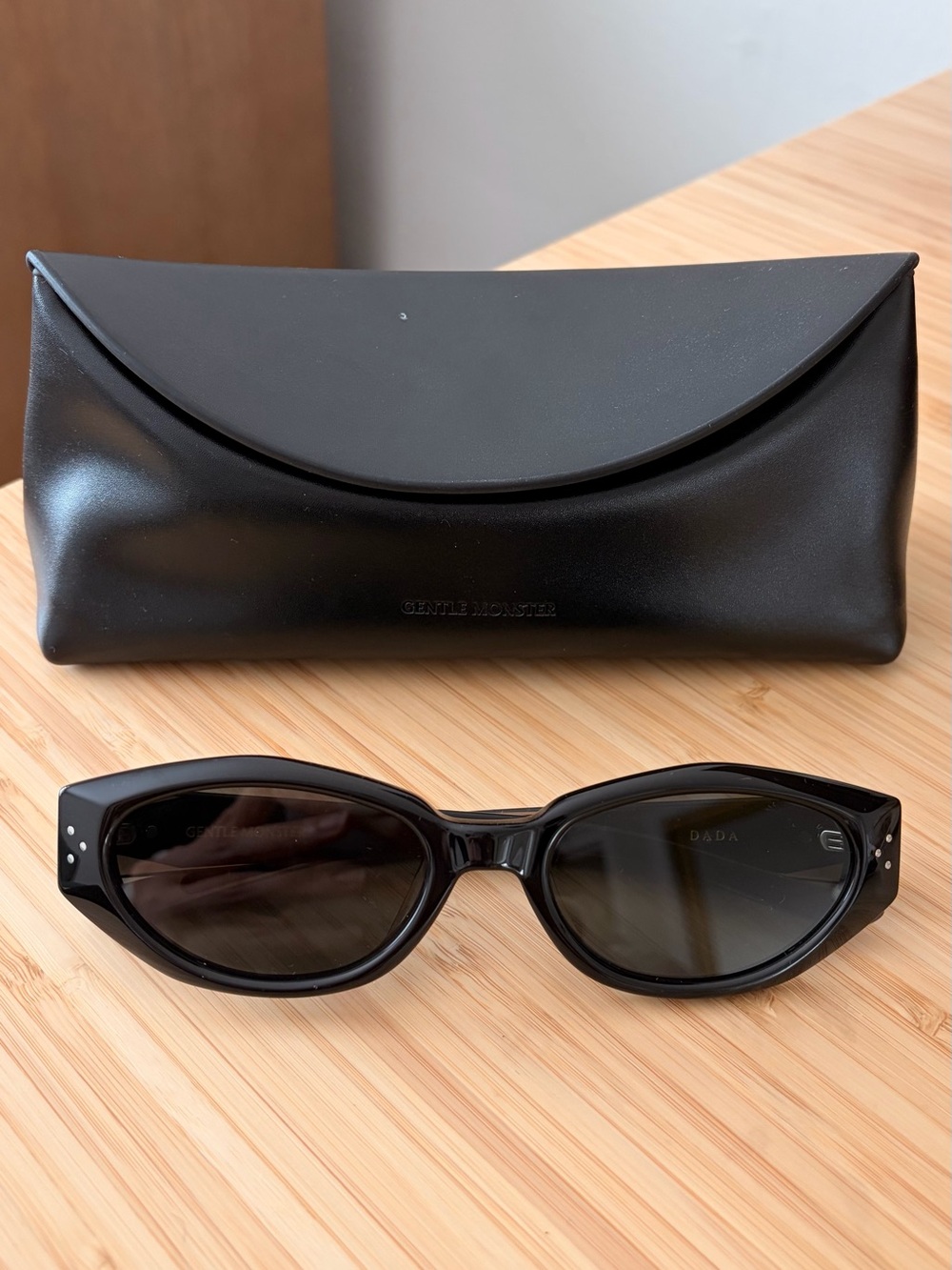 GENTLE MONSTER Sunglasses with Matching Case